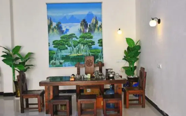 Hailuogou Heyue Garden Hotel