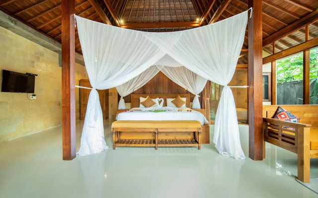 Naja Private Villa