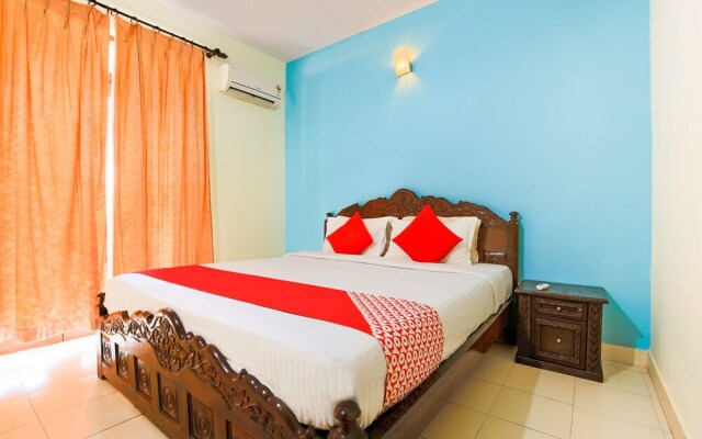 OYO 15651 Silver Palm Resort