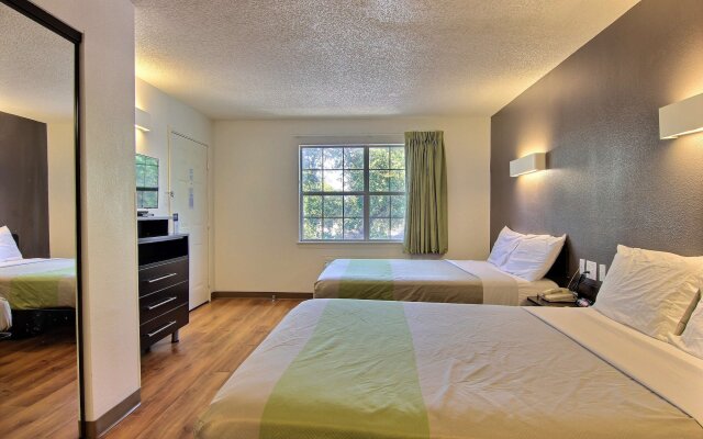 Studio 6 Austin, TX - Northwest