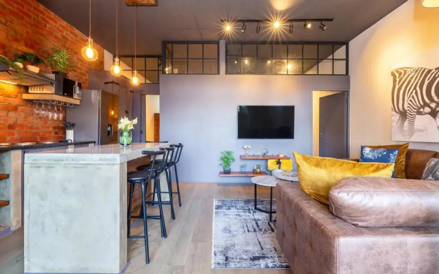 10 Oyster Walk