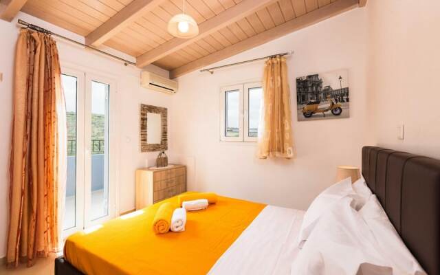 Blue Villa 2 - With Private Pool