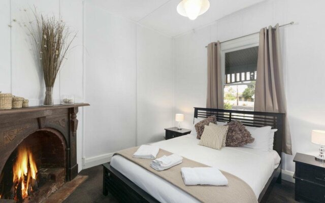Lucy's Cottage Healesville