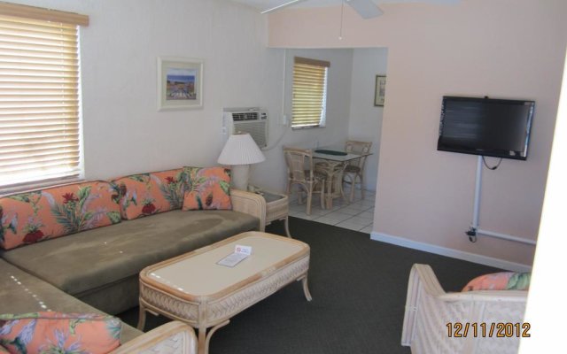 Coral Key Inn