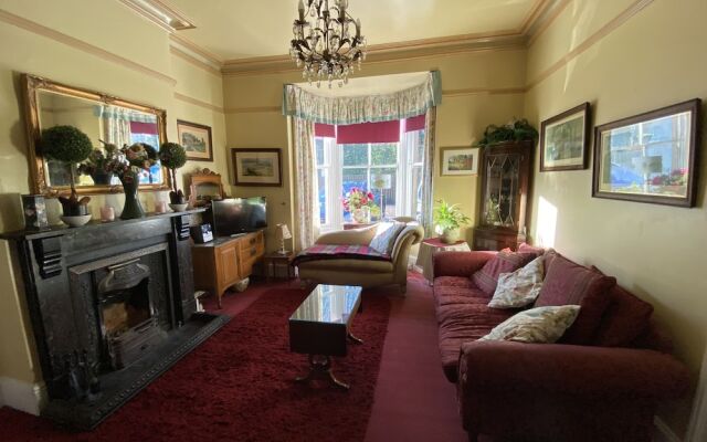 Riverbank Guest House