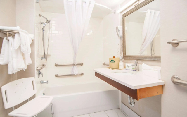 Wingate By Wyndham Tuscaloosa