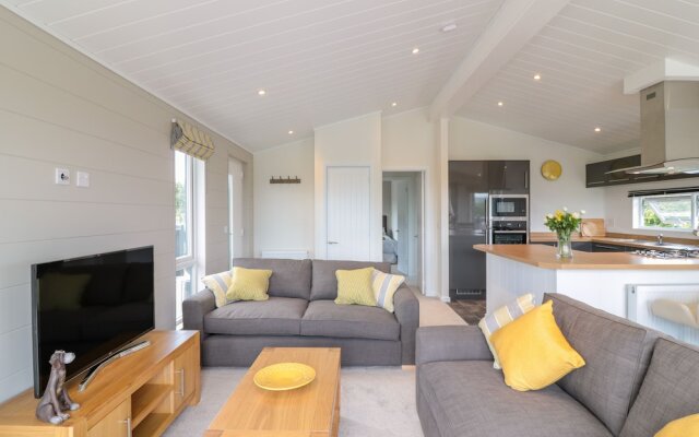 Alder Lodge