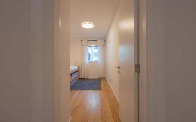 Benfica Prime Terrace II by Homing