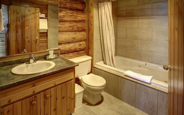 Tigh-Na-Mara Seaside Spa Resort