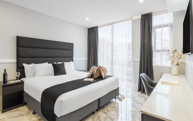 Gladius Hotel & Suites