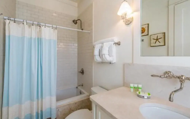 The Flagship of Watersound 5 Bedroom Holiday Home by Five Star Properties