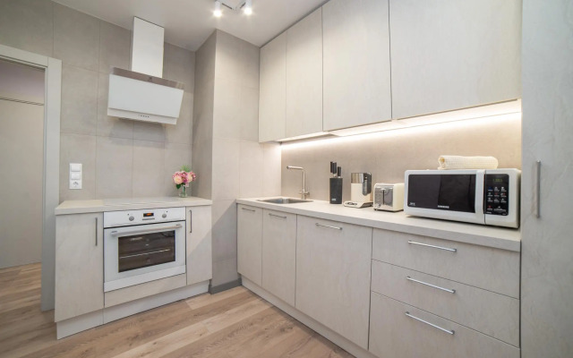 BeGuest на Шаронова 31