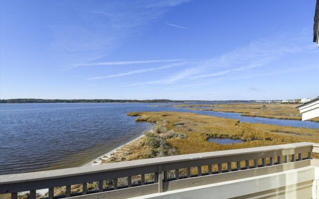 Kings Grant 44 by Long & Foster