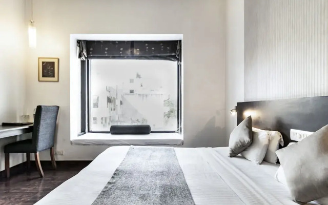 OYO 11166 The Saneer Boutique Hotel