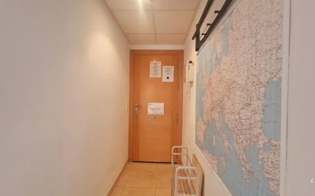 Cozy Apartment by the Sea in Lloret de Mar - Ref A090 Rene Go2llolet