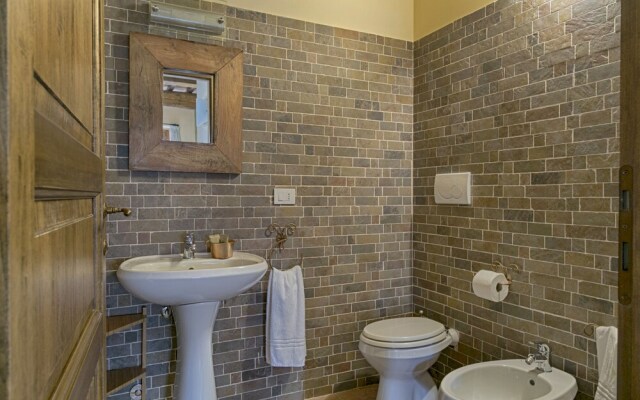 Borghetto Poggio Bianco - Antico casale