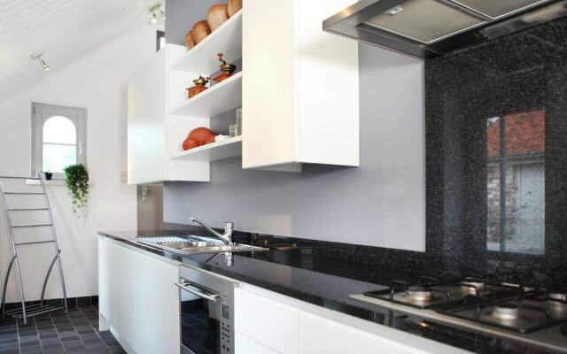 Luxurious Holiday Home in Wingene With Forest Near