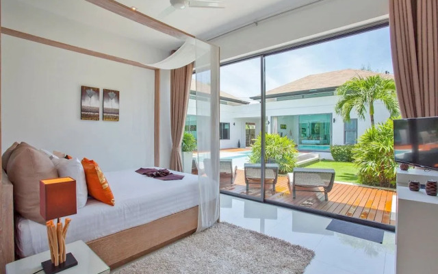 Villa Tangerine