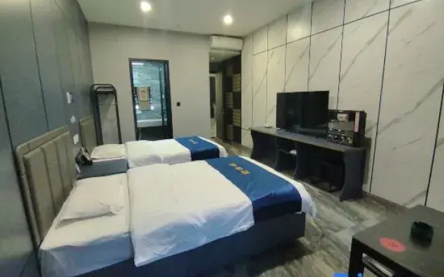 Ciyange Business Hotel (Yan'an New District)