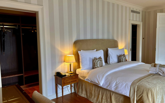 Hotel Des Trois Couronnes