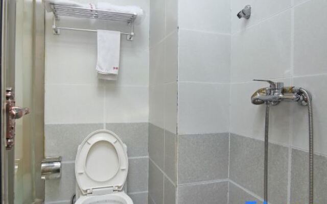 Yali Hostel