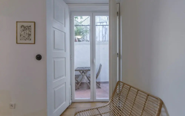 Alfama Design W Terrace by Homing