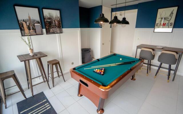 Nasma Luxury Stays- Index Tower