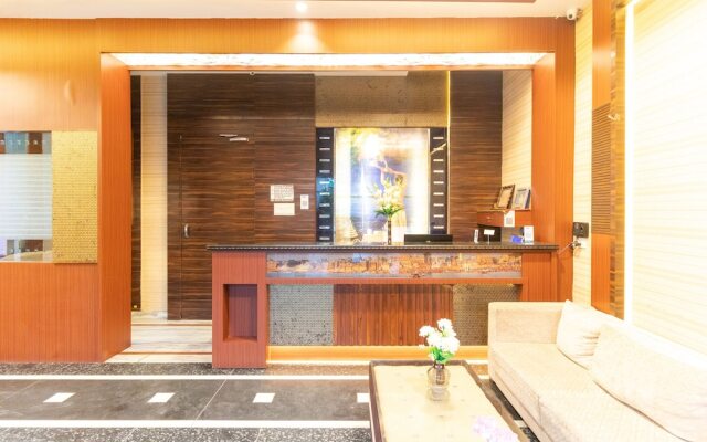 Capital O 30380 Kiaara Stay