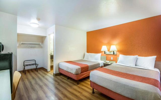 Motel 6 Youngtown, AZ - Phoenix - Sun City