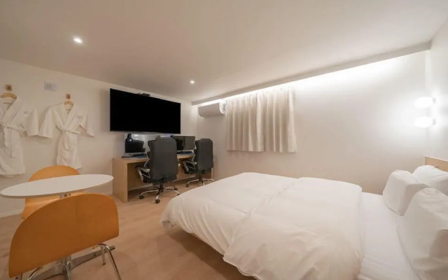 The Hyoo-Sik AANK Cheongju Uam