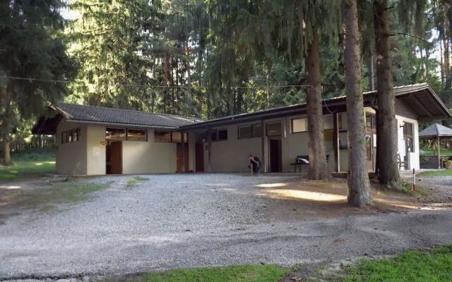 Hotel & Camping Gisser