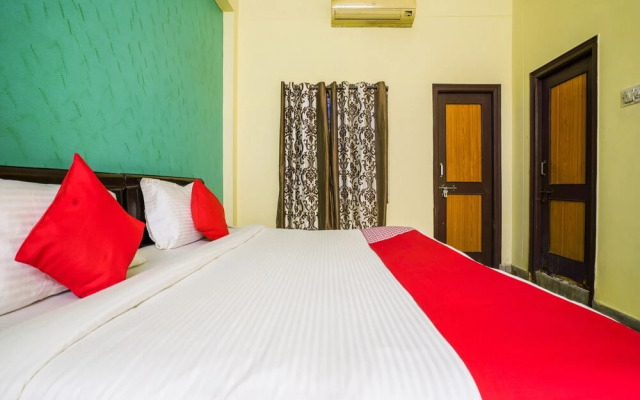 OYO 19121 V G Guest House