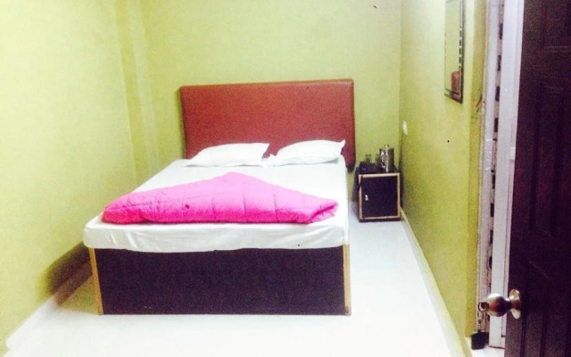Hotel J.J Residency