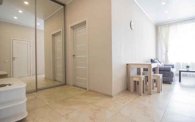 ЖивиТУТ на проспекте Комсомольский, д. 44