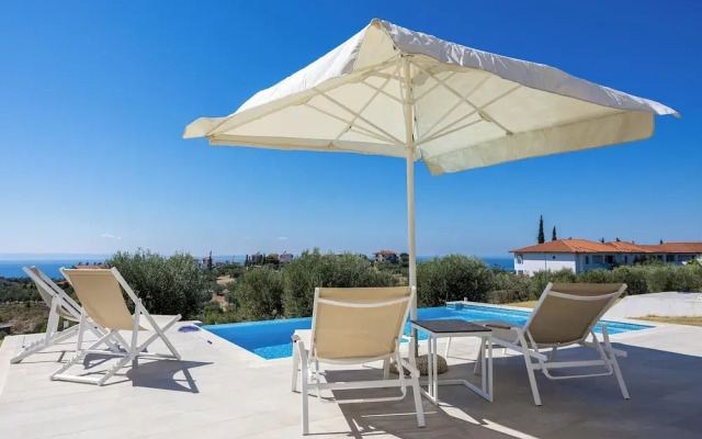 Nikiti Dream Villas