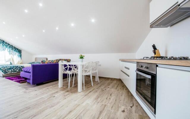 Boutique Villa Nirvana 2, Proboj 25