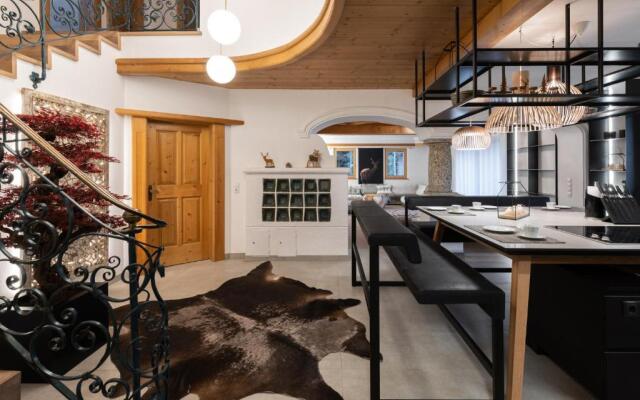 Designferienhaus Luxus Bergchalet XXL Ski In-Out Snow Space Wagrain Flachau