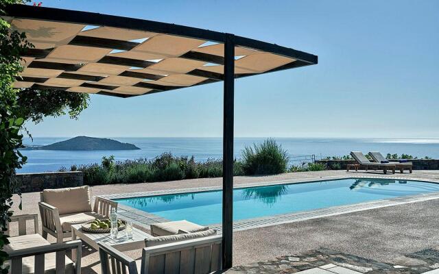 Breathtaking Views 4 Bedroom Villa