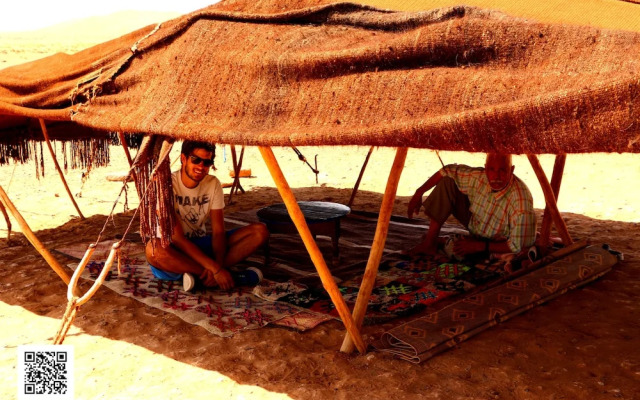 Room in Guest Room - Luxury Desert Camp in Merzouga
