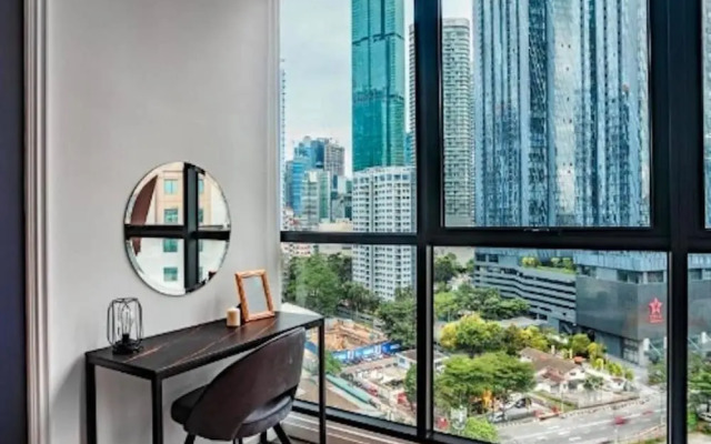 Mana-Mana Suites at Scarletz KLCC