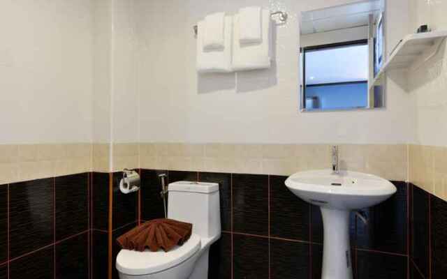 The Breton Hotel Media