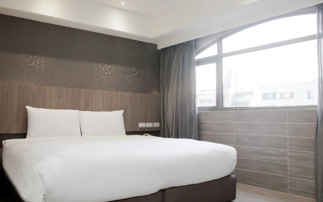 KDM Hotel