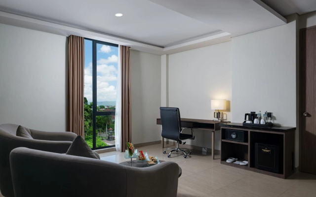 Hotel Santika Blitar