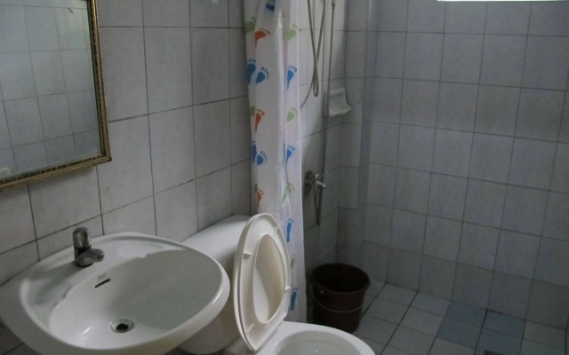 Aysha-lily Cebu Guest House
