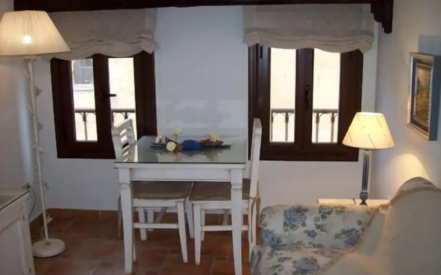 Apartamentos Turísticos Doña María la Brava