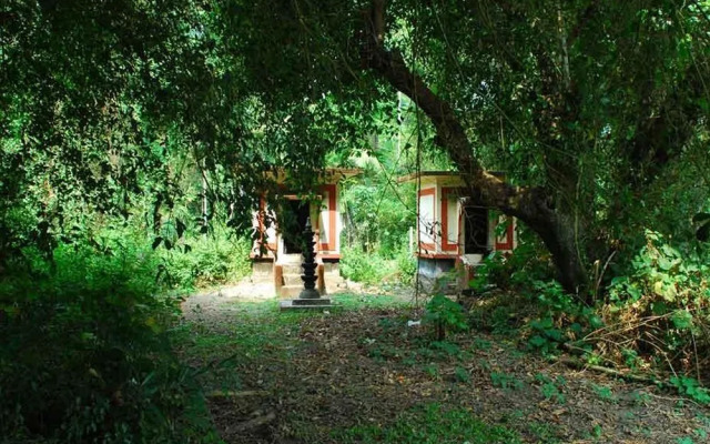 Triveny River Palace