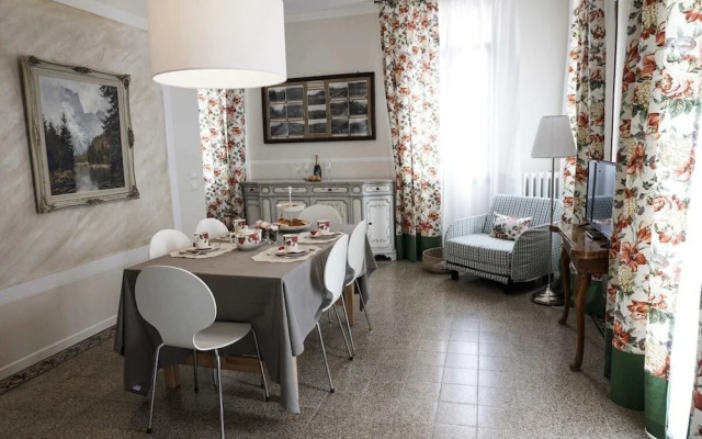 Prosecco Collalto Lodge