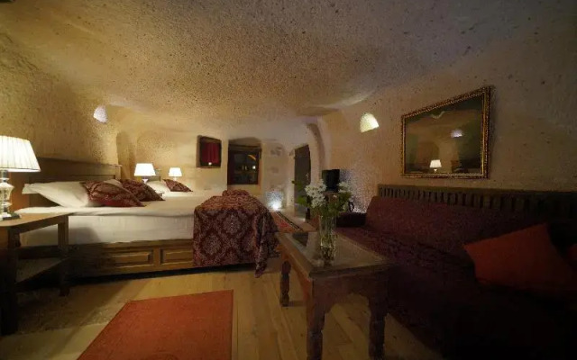 Takaev Cave Hotel