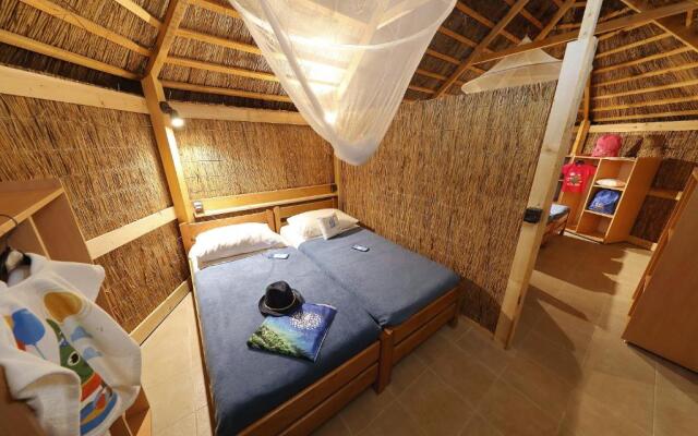 Pine Beach Pakostane - All Inclusive light