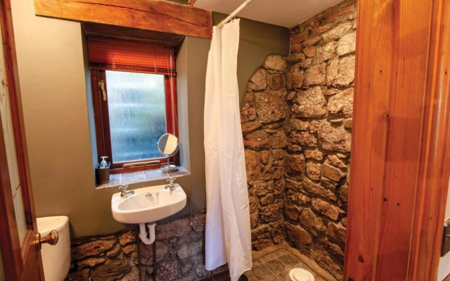 Hill End Barn - 1 Bed Barn Conversion - Llangennith